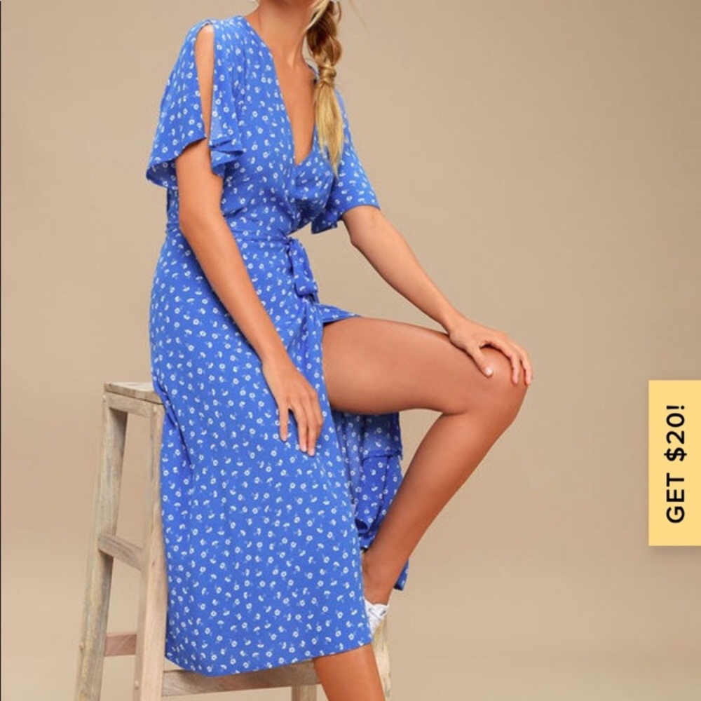 Lulu’s blue wrap midi dress